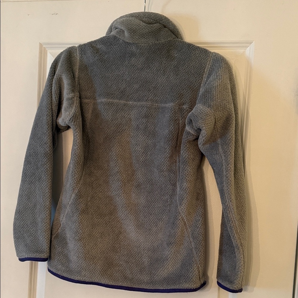 Patagonia Women's Re-Tool Snap-T® Pullover Tailored Grey Nickel/Concord Purple - Picture 5 of 5